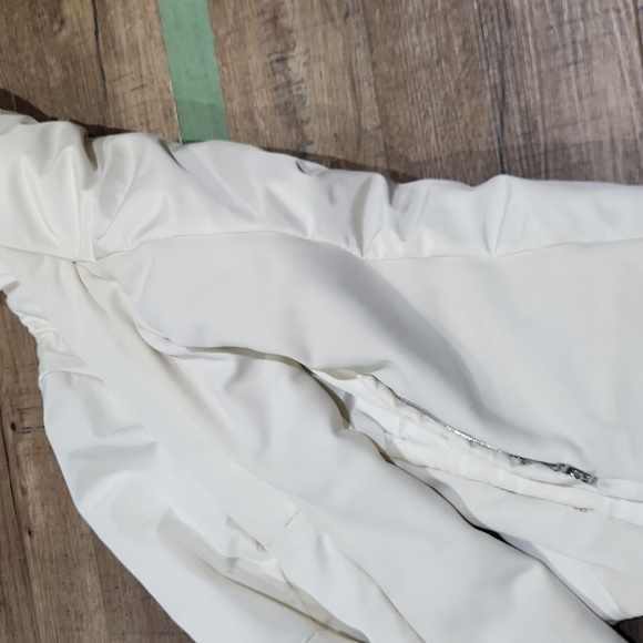 Jacket - Picture 5 of 6